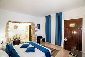 Old Village Resort