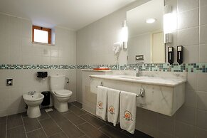 Old Village Resort