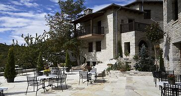 MounTrace Suites & Spa