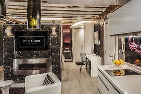Wine & Soul Suites