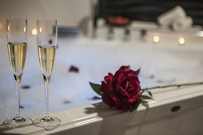 Wine & Soul Suites