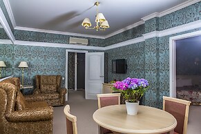 Best City Hotel