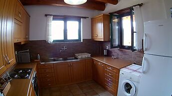 Stratos Villas