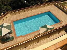 Stratos Villas