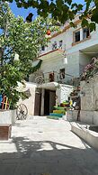 Unicorn Cave Hotel