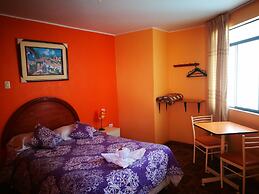 Hostal Shalom