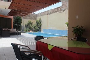 Hostal Shalom