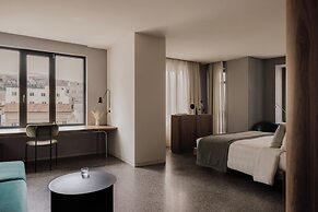 Perianth Hotel, a member of Design Hotels