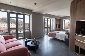 Perianth Hotel, a member of Design Hotels