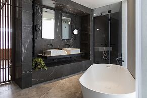 Perianth Hotel, a member of Design Hotels