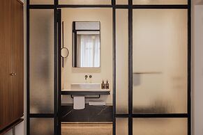 Perianth Hotel, a member of Design Hotels
