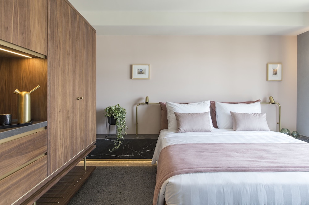 Perianth Hotel, a member of Design Hotels