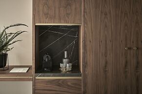 Perianth Hotel, a member of Design Hotels