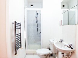Outram 26