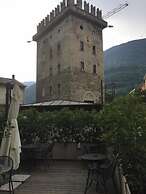 De La Tour