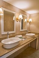 Salonika Suites