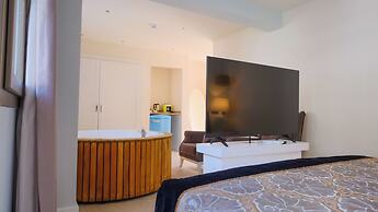 Salonika Suites