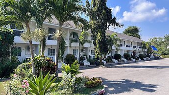 Bang Saphan Resort