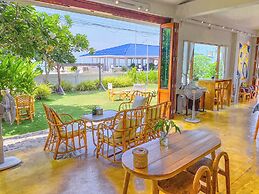 Bang Saphan Resort