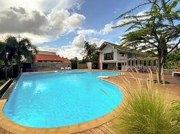 Bang Saphan Resort