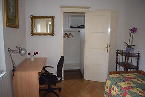 Adriana Apartment
