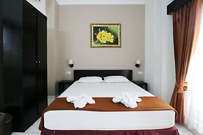 Warapsari Inn