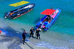 Arkipelago Divers and Beach Resort