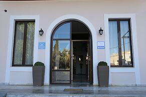 Sunshine Inn Hotel