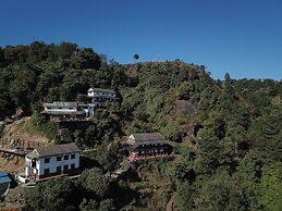 Everest Manla Resort