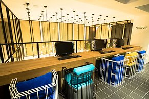 Huwei Hotel