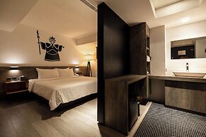 Huwei Hotel