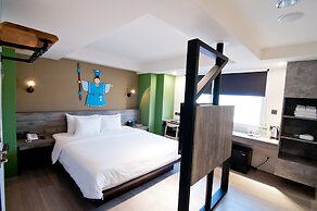 Huwei Hotel