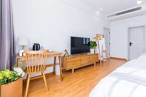 Mishe TEN Boutique Inn