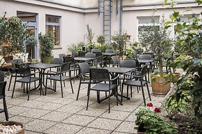 myNext - Hotel Rudy