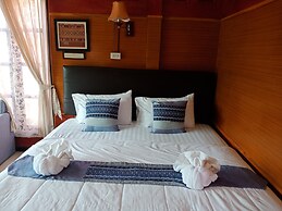 Sisatchanalai Heritage & Resort