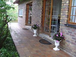 Emerald Guest House Springs