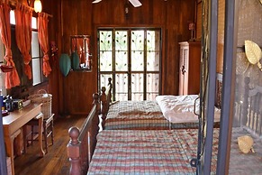 Golden Teak Home Resort