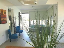 Colonial Beach Villa