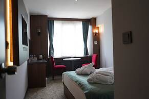 Hotel Kirci Thermal & Spa