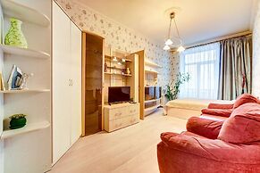 AG Apartment Varshavskaya 112