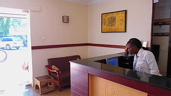 DewChurch Drive Hotel