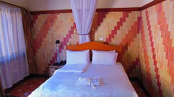 DewChurch Drive Hotel