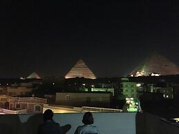 The Pyramids Inn Cheops
