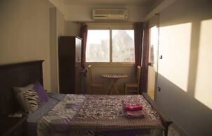 The Pyramids Inn Cheops
