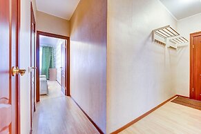 AG Apartment Rossiskiy 8