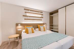 R2 Maryvent Beach Apartaments