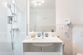 R2 Maryvent Beach Apartaments