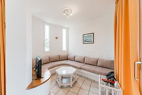 R2 Maryvent Beach Apartaments