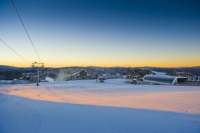 Arlberg Hotel Mount Buller
