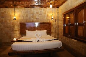 Home Stone Resort